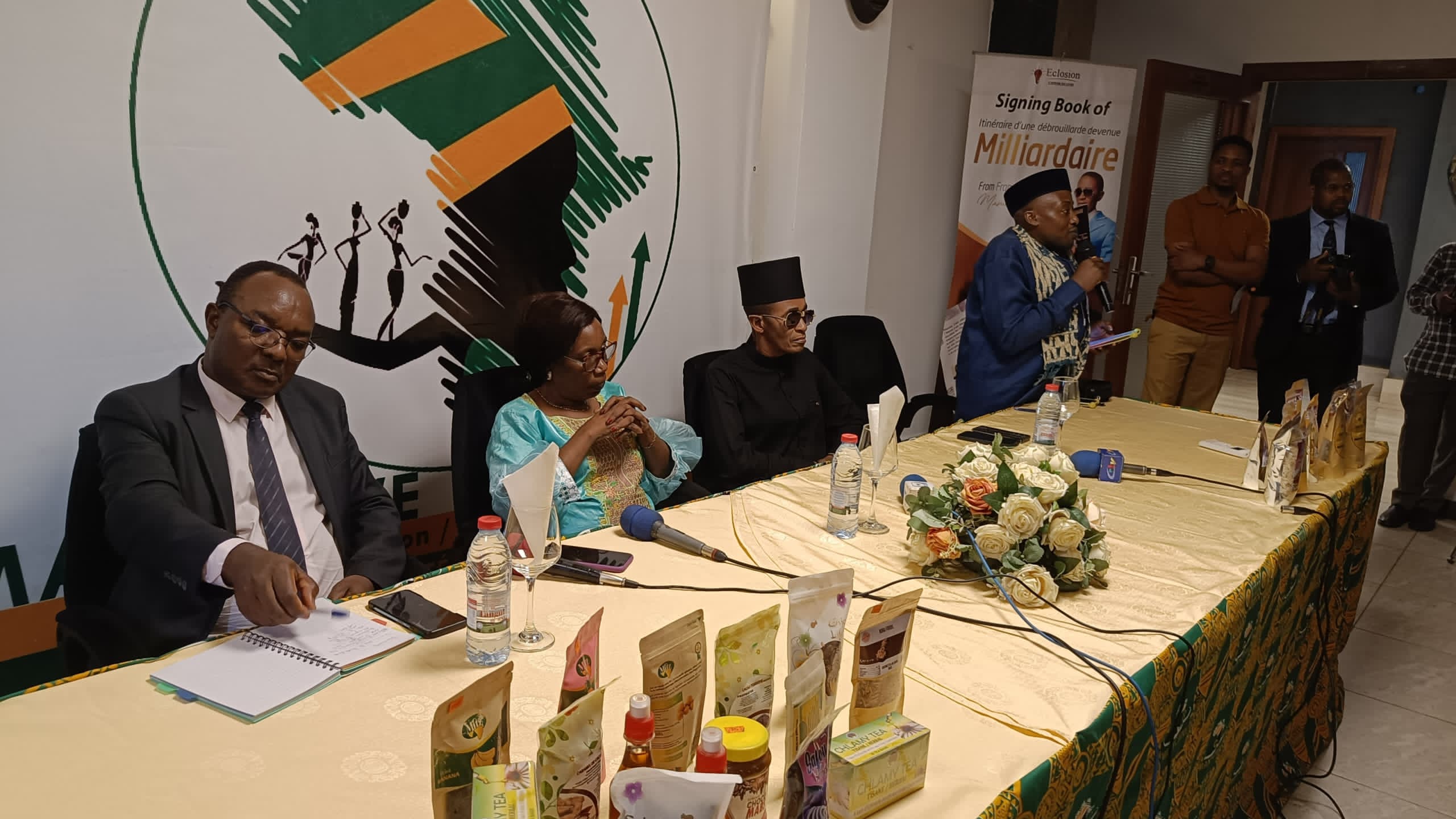 🌍💰 UNIVERS FINANCES CAMEROUN SA À LA CONFÉRENCE DE PRESSE POUR LA FOIRE DE LA JIF 2025 ! 💼🇨🇲